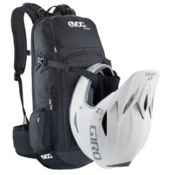 Evoc Enduro Team Protect 16L -Specialized Soldes evoc enduro team protect 16l backpacks 4214 3 27549 7